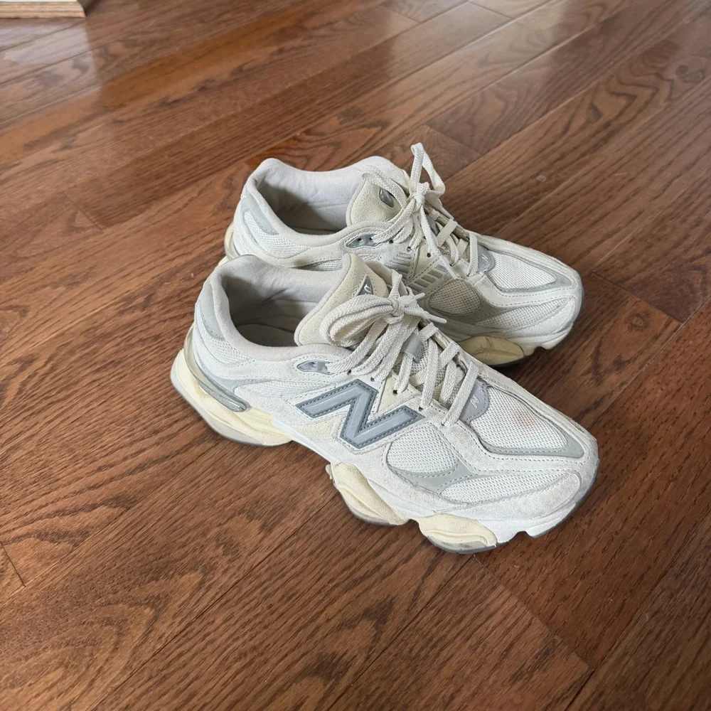 New Balance 9060 - Picture 1 of 4